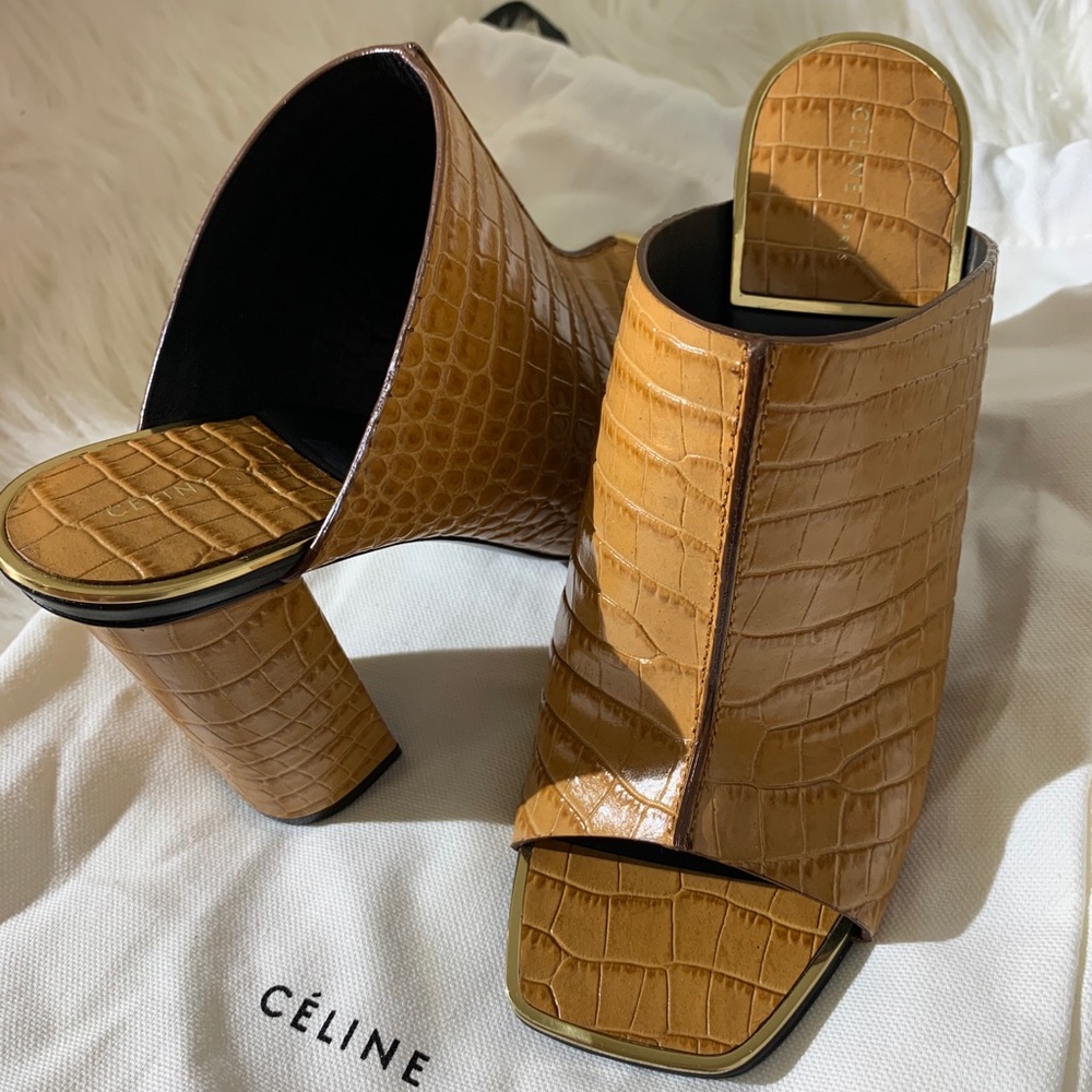 Authentic Celine heel shoes 12 CM NeW